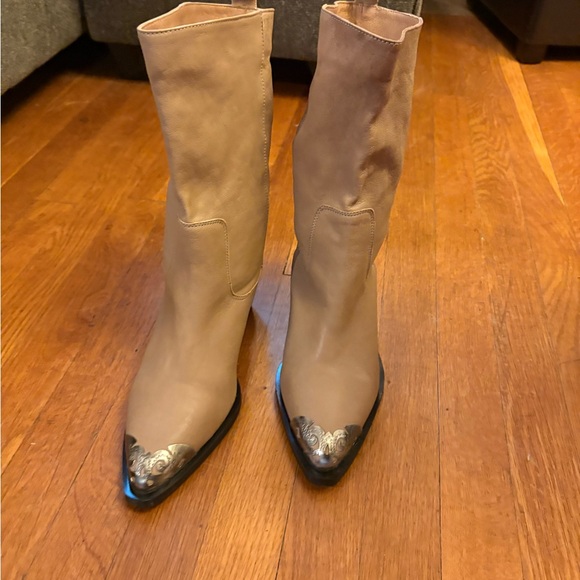 Free People Tan Heeled Boots with Silver Accents - Picture 4 of 8